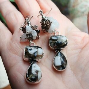 NWOT Natural White Buffalo Turquoise, Copper & Moonstone Beaded Drop Earrings